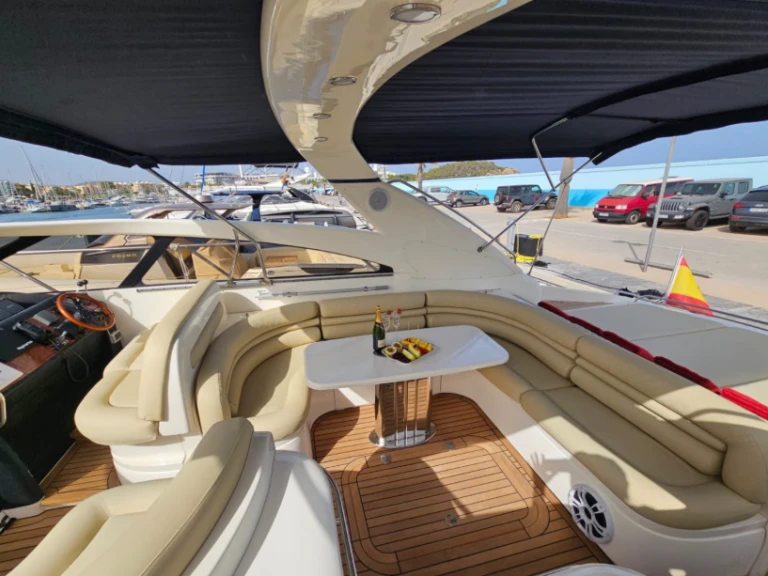 Location bateau Ibiza (Ville) pas cher Princess V50