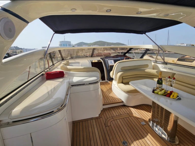 Location Bateau à moteur à Ibiza (Ville) - Princess Princess V50