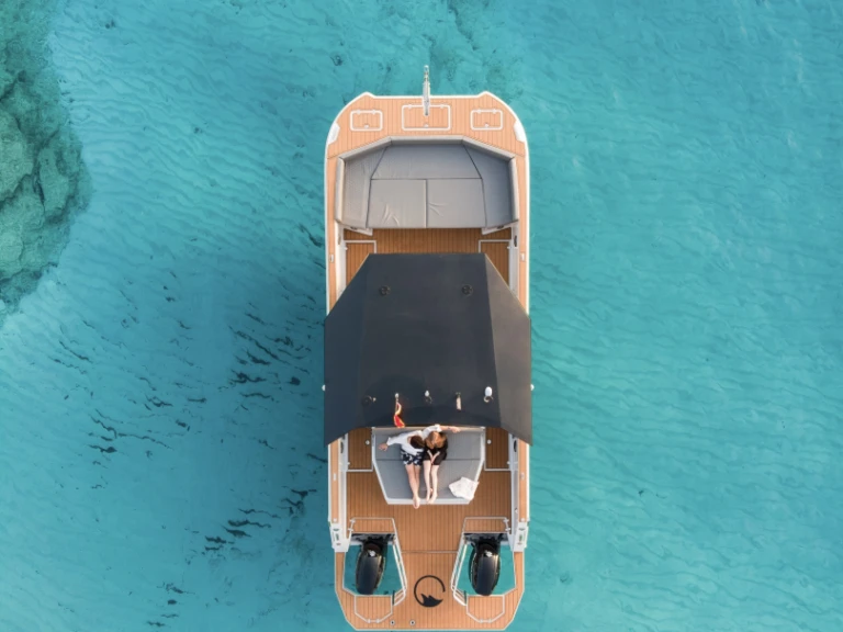 Bateau à moteur à louer à s'Arenal au meilleur prix