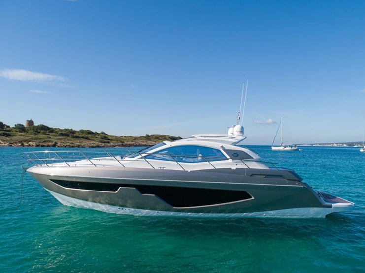 Louer Bateau à moteur avec ou sans skipper Sessa Marine à Ibiza (Ville)