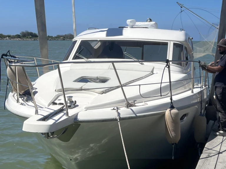 Location Bateau à moteur Magnum avec permis