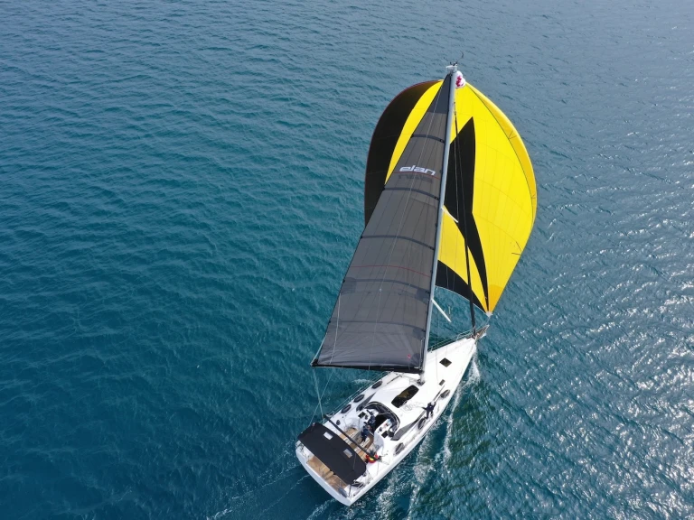 Location bateau Elan Elan E6 à Biograd na Moru sur Samboat