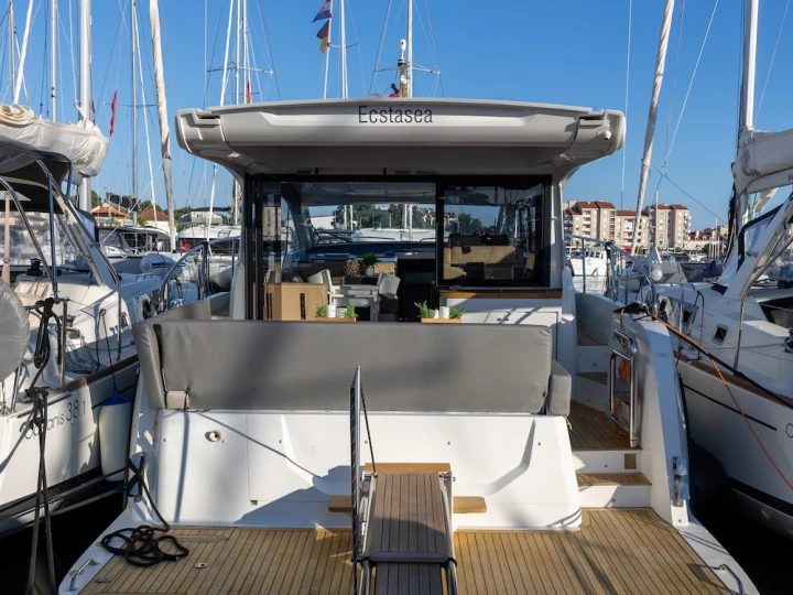Location bateau Biograd na Moru pas cher Sealine C390