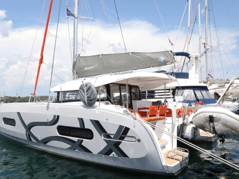 Location à Pula - Excess Excess 11 sur SamBoat