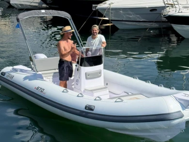 Wynajem łodzi Naples tanio Selva 570 Elegance