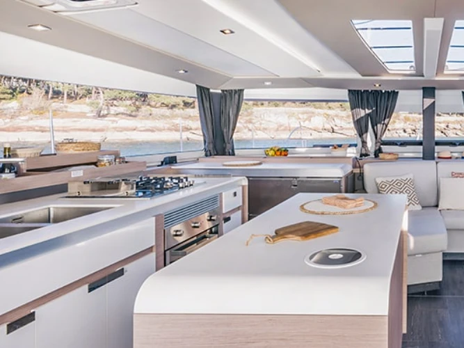 Location Catamaran à Ibiza (Ville) - Fountaine Pajot Aura 51
