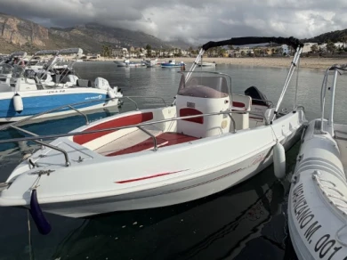 Hire a Blumax open 19 San Vito Lo Capo