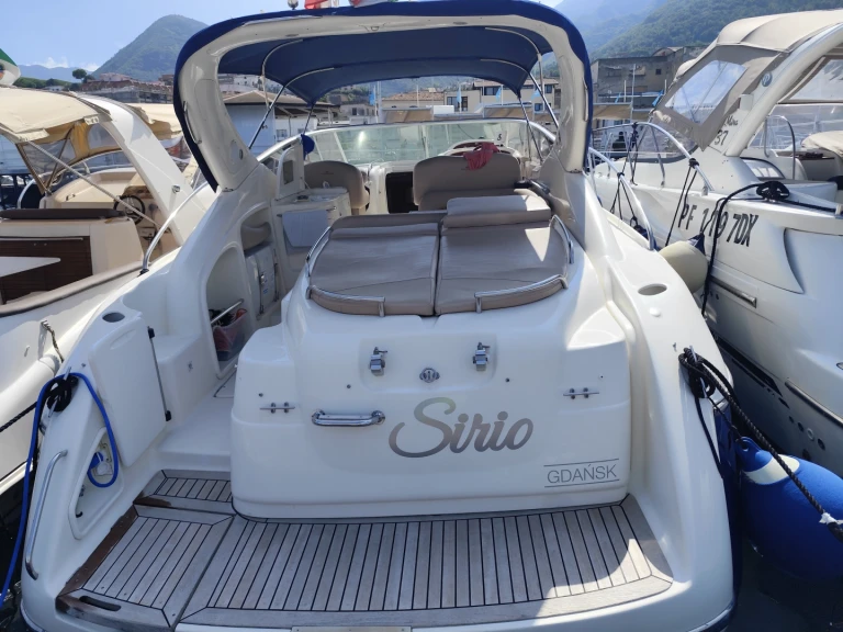 Location Bateau à moteur Cranchi avec permis