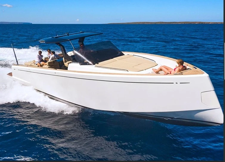 Louez un Pardo Yachts Pardo 43 à Juan-les-Pins