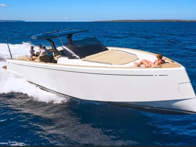 Alquiler de Pardo Yachts Pardo 43 en Juan-les-Pins