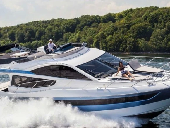 Louez un Galeon Galeon 550 Fly à Herceg Novi