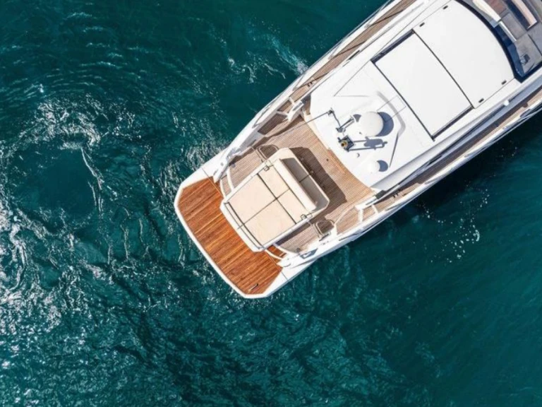 Location bateau Azimut Atlantis 50 à Cannes sur Samboat