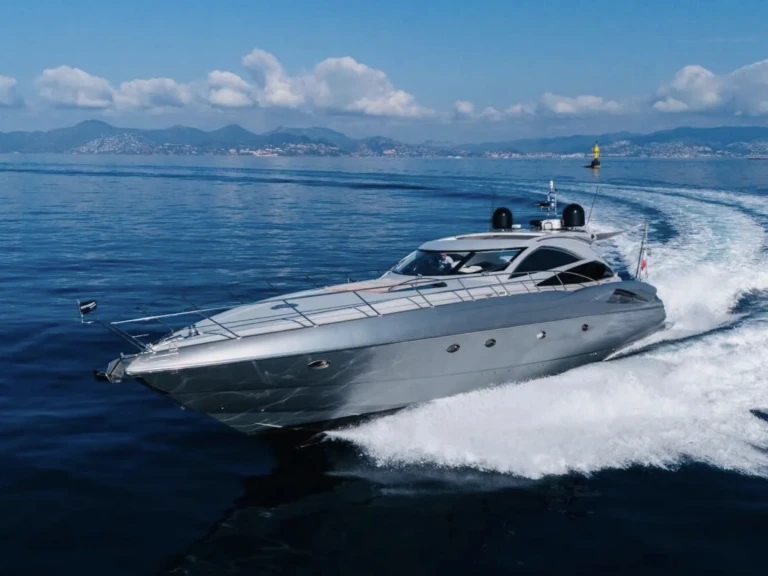 Location Yacht Sunseeker avec permis