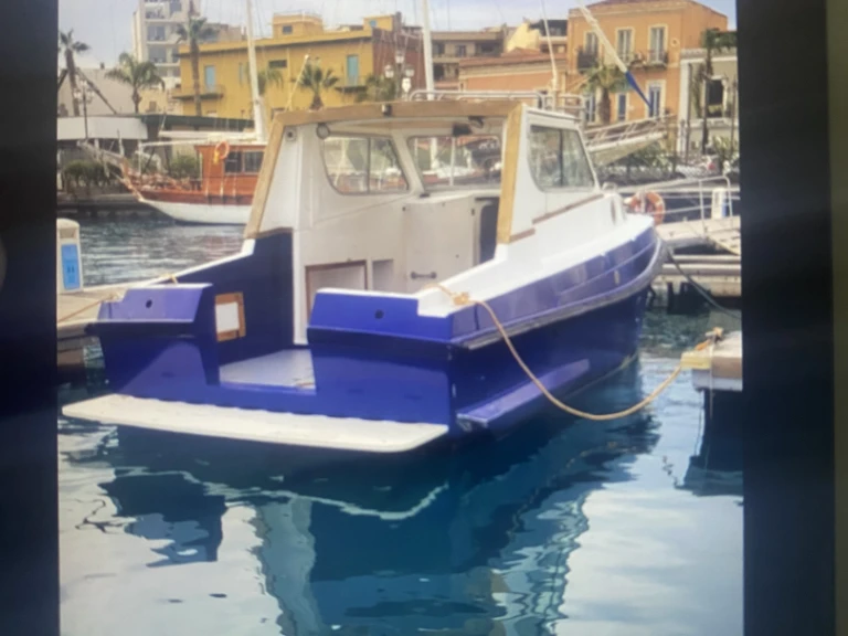 Location Bateau à moteur Sagene avec permis