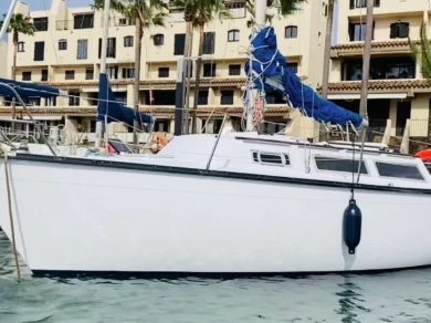 Charter a Dufour Dufour 2800 in Saint-Tropez on Samboat