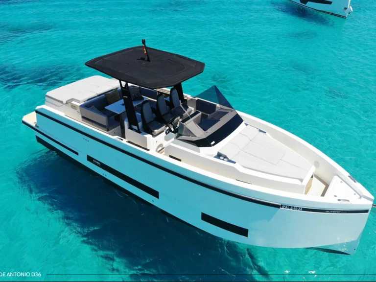 Louer Bateau à moteur avec ou sans skipper De Antonio à Ibiza (Ville)