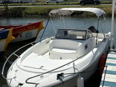 Location bateau Bénéteau Ombrine 630 à Sète sur Samboat