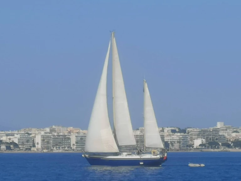 Location bateau Dufour Sortilege 41 à Marseille sur Samboat