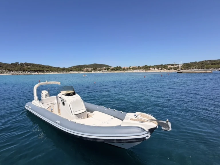 Location Bateau à moteur à France - Nuova Jolly Prince 25 Luxe
