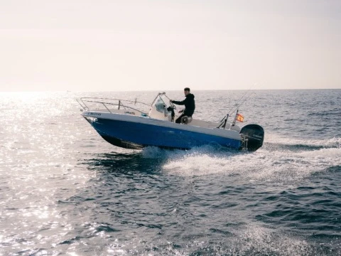 Jeanneau Cap Camarat 545 CC a louer à Palamós