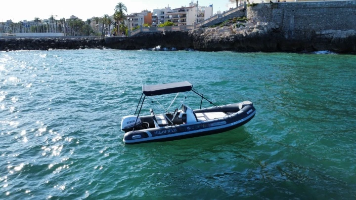 Location bateau Highfield CL460 à Sitges sur Samboat