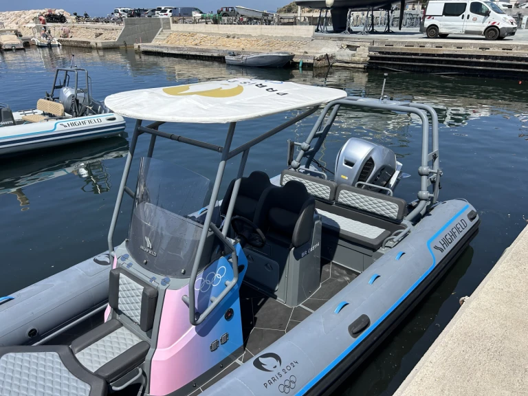 Louer Semi-rigide avec ou sans skipper Highfield à Six-Fours-les-Plages