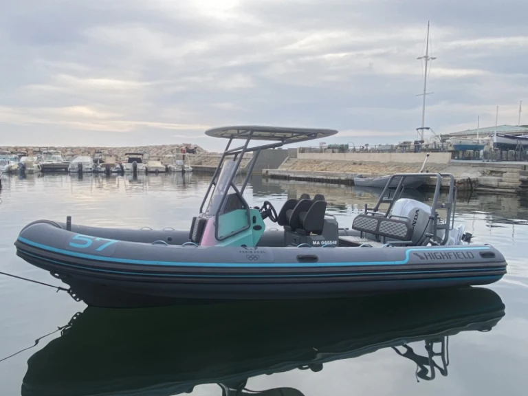 Location à Six-Fours-les-Plages - Highfield Highfield Sport 600 JO 2024 sur SamBoat