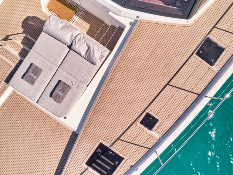 Location Yacht Fountaine Pajot avec permis