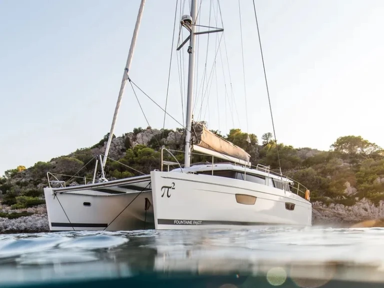 Location Catamaran Fountaine Pajot avec permis
