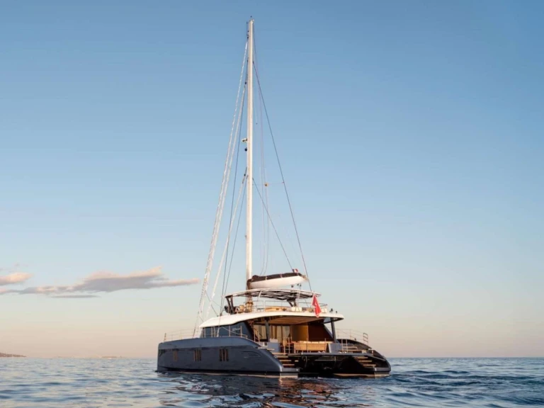 Location bateau Álimos pas cher Sunreef 60