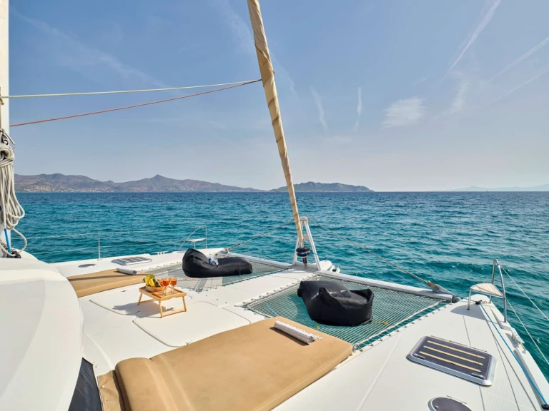 Location Catamaran à Néa Péramos - Fountaine Pajot Fountaine Pajot Sanya 57 (5 cab)