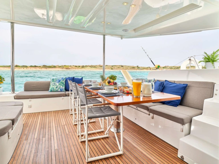 Location bateau Lagoon Lagoon 50 à Álimos sur Samboat