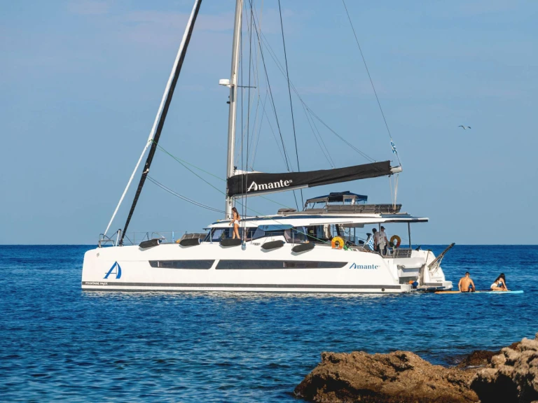 Location bateau Fountaine Pajot Aura 51 à Rhodes (Ville) sur Samboat
