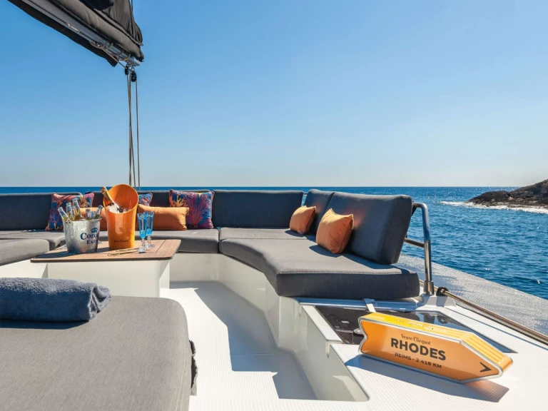 Location Catamaran Fountaine Pajot avec permis
