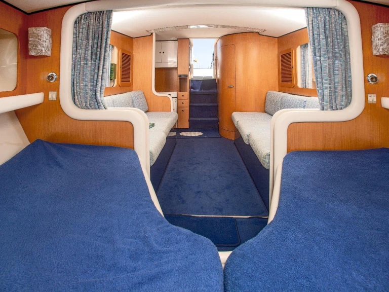 Location bateau Riva Bravo 38 special à Porto Pozzo sur Samboat