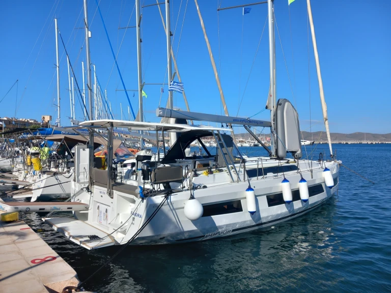 Location à Lávrio - Dufour Dufour 44 sur SamBoat
