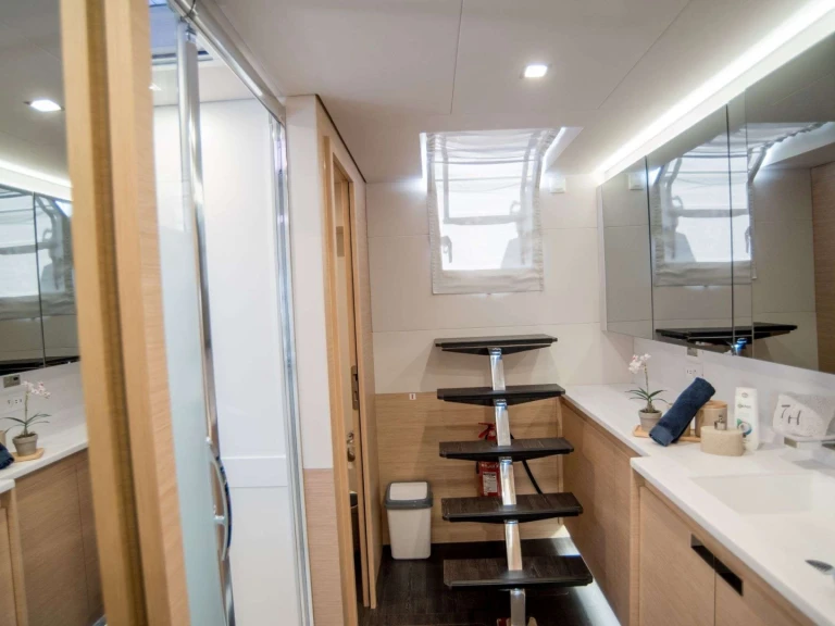 Location bateau Le Pirée pas cher Fountaine Pajot Samana 59 (4 cab)