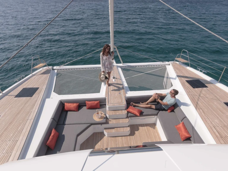 Location bateau Fountaine Pajot Fountaine Pajot Samana 59 (4 cab) à Le Pirée sur Samboat
