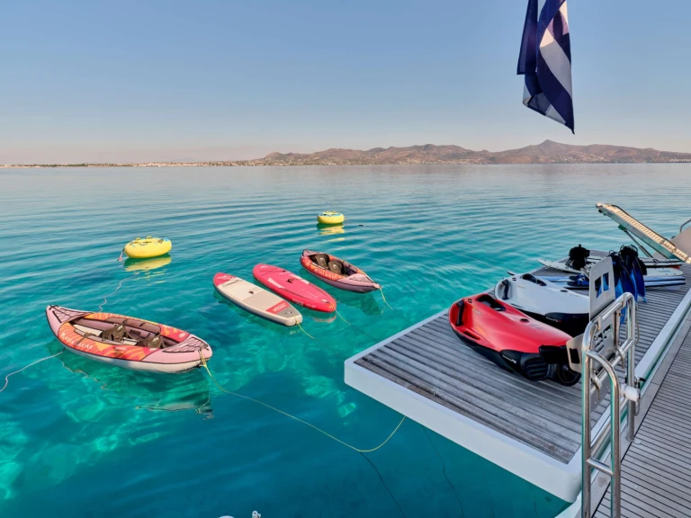 Location à Álimos - Fountaine Pajot Fountaine Pajot Power Alegria 67 (5 cab) sur SamBoat