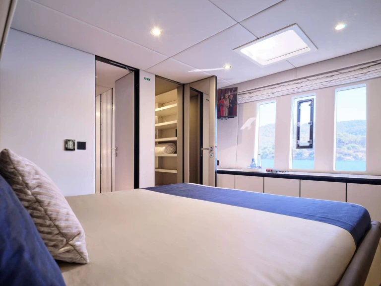 Louer Catamaran avec ou sans skipper Sunreef à Álimos
