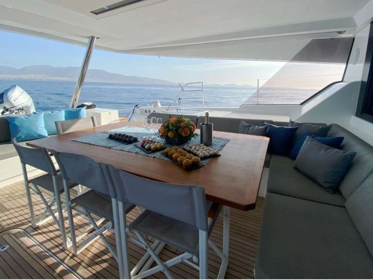 Louez un Fountaine Pajot Fountaine Pajot Samana 59 (5 cab) à Álimos