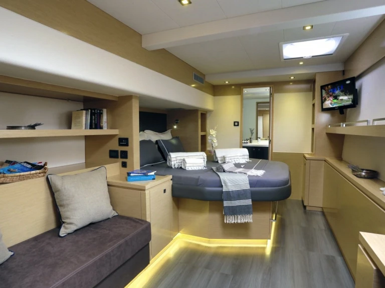 Fountaine Pajot Fountaine Pajot Sanya 57 (4 cab) a louer à Álimos
