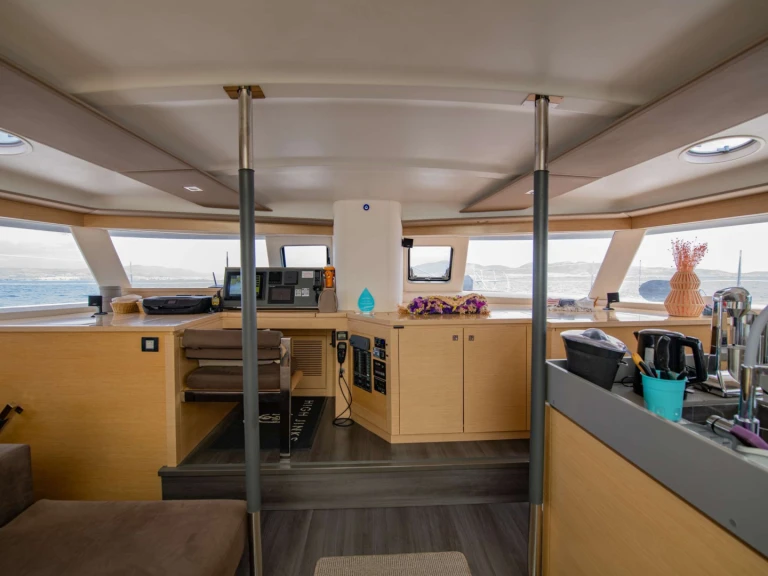 Location Catamaran à Álimos - Fountaine Pajot Fountaine Pajot Sanya 57 (4 cab)