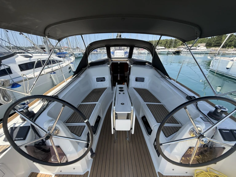 Location Voilier à Pula - Jeanneau Sun Odyssey 349