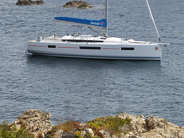 Louez un Jeanneau Sun Odyssey 440 à Antigua Island