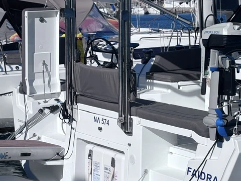 Louez un Dufour Dufour 44 à Lávrio