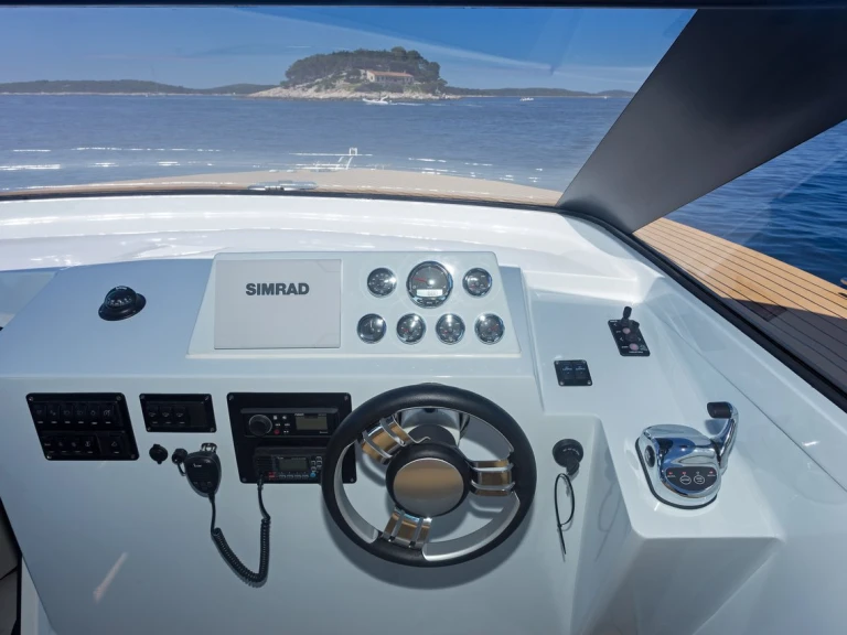 Location Yacht Colnago avec permis