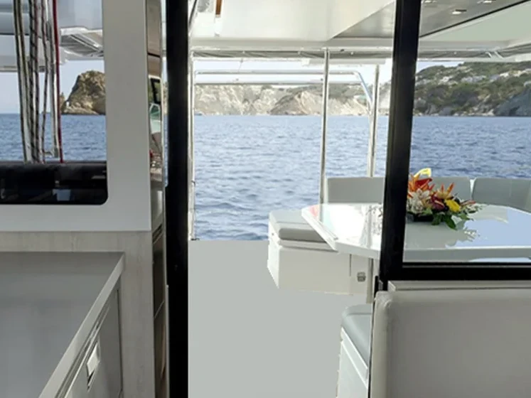 Location bateau Placencia pas cher Leopard 45