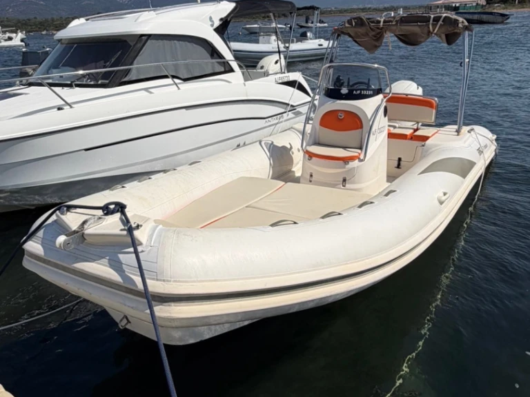 Location bateau Figari pas cher BSC 57 Classic