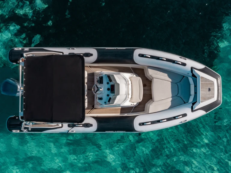 Location à Ibiza (Ville) - Zodiac Sea Hawk 800 sur SamBoat
